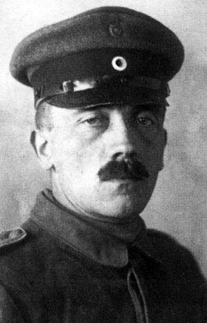 Hitler_1921.jpg