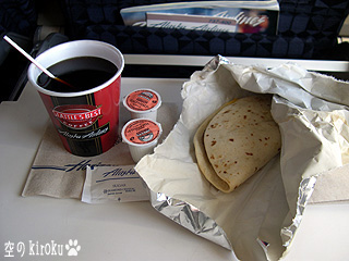 アラスカ航空機内食　2005年3月