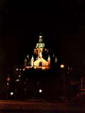 夜のウスペンスキー寺院の画像