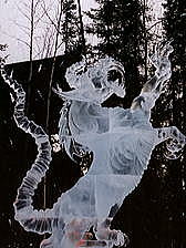 氷の彫刻の写真