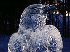 氷の彫刻イーグルの写真